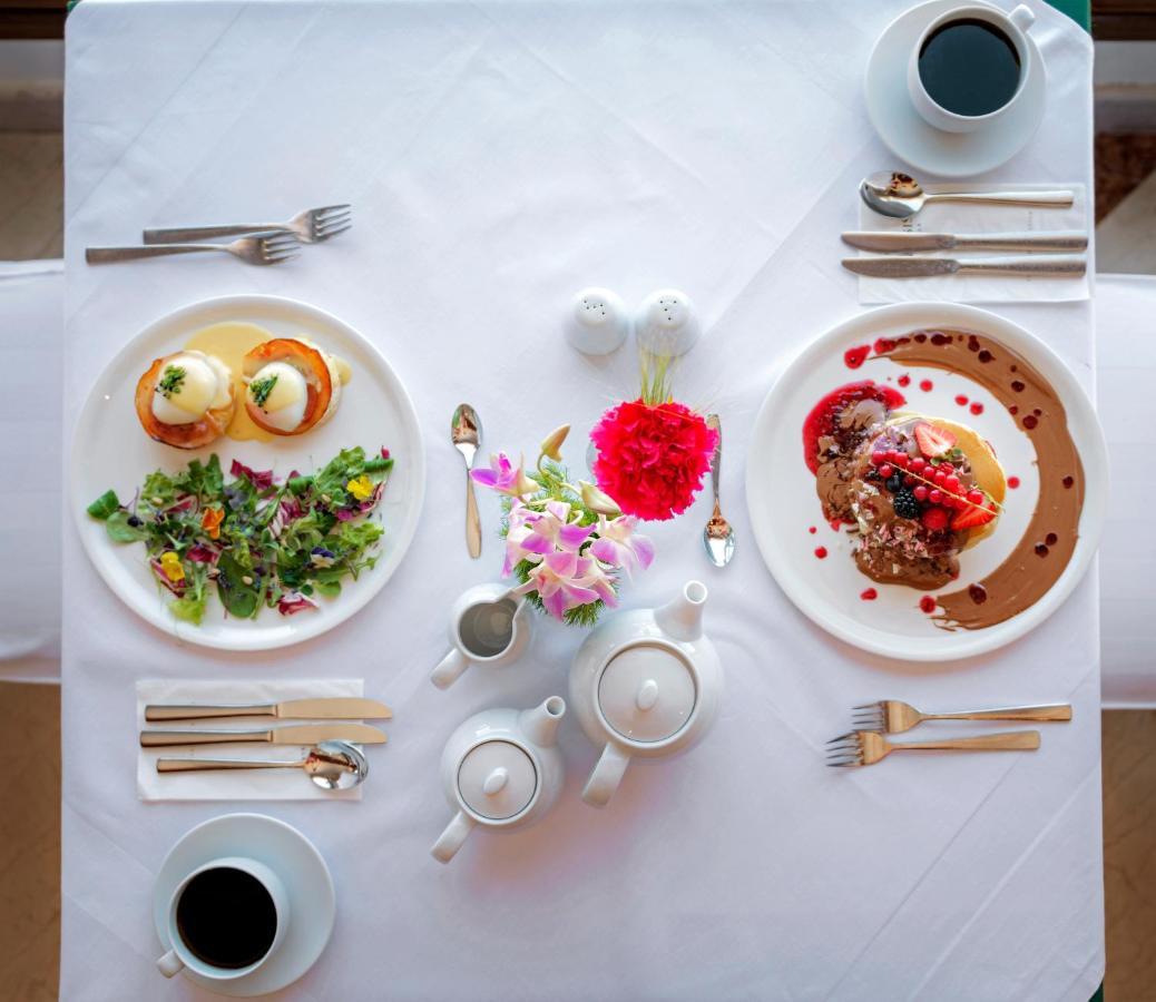 Mitsis Grand Hotel Rhodes City Ngoại thất bức ảnh A table set for afternoon tea